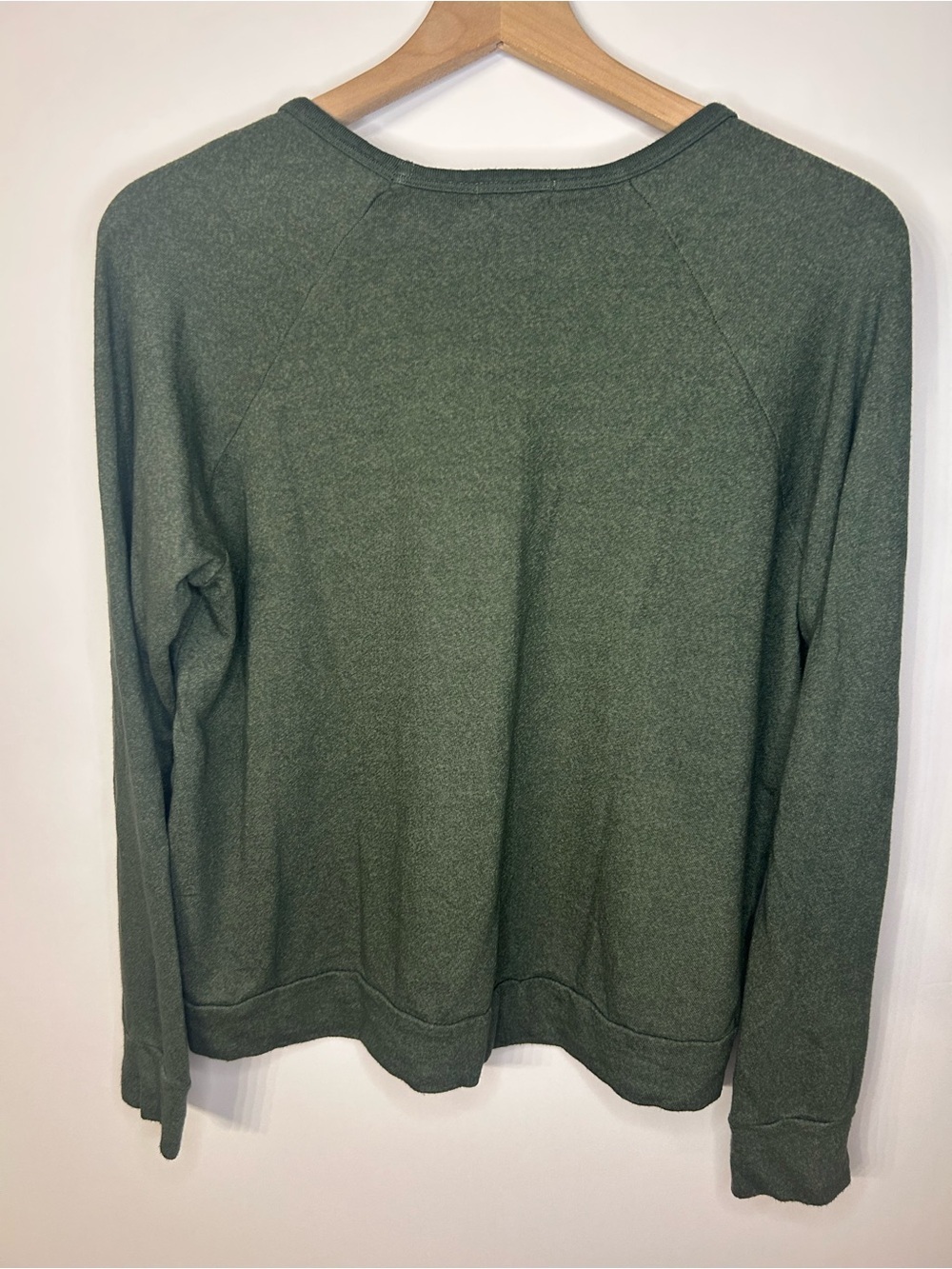 Sundry by Anthropologie Women’s Green Pullover Sweatshirt, Size 2 (Medium) - Picture 5 of 9
